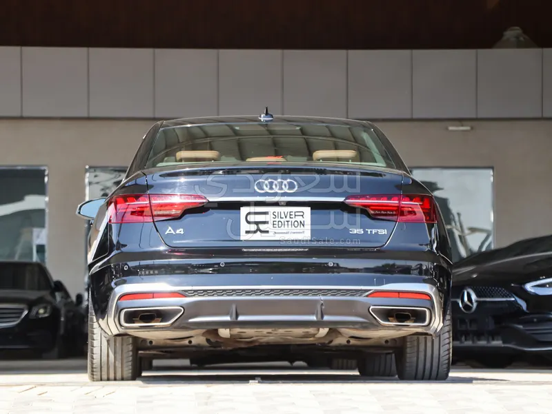 2021 اودي اي 4