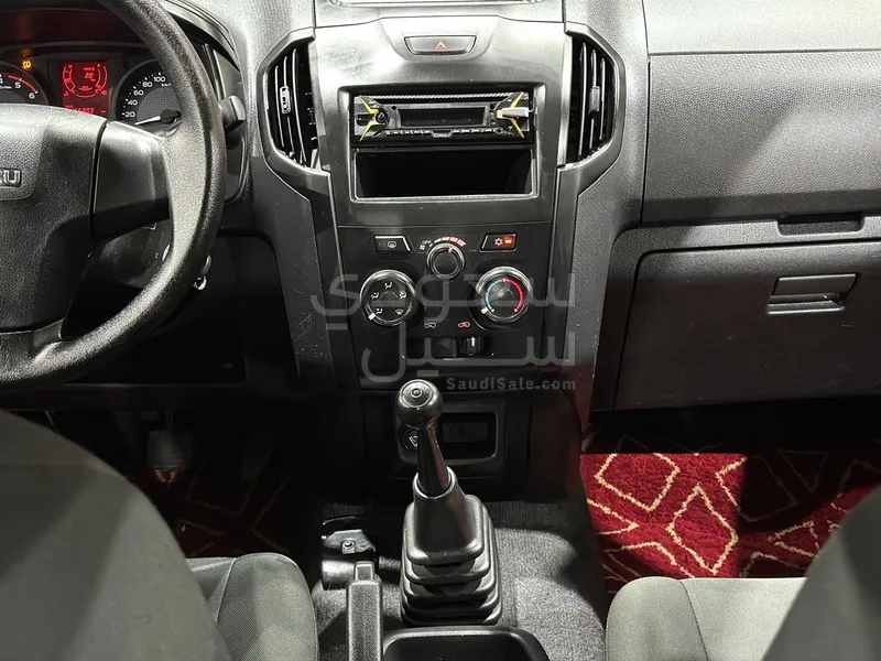 2020 ايسوزو دي ماكس غمارتين