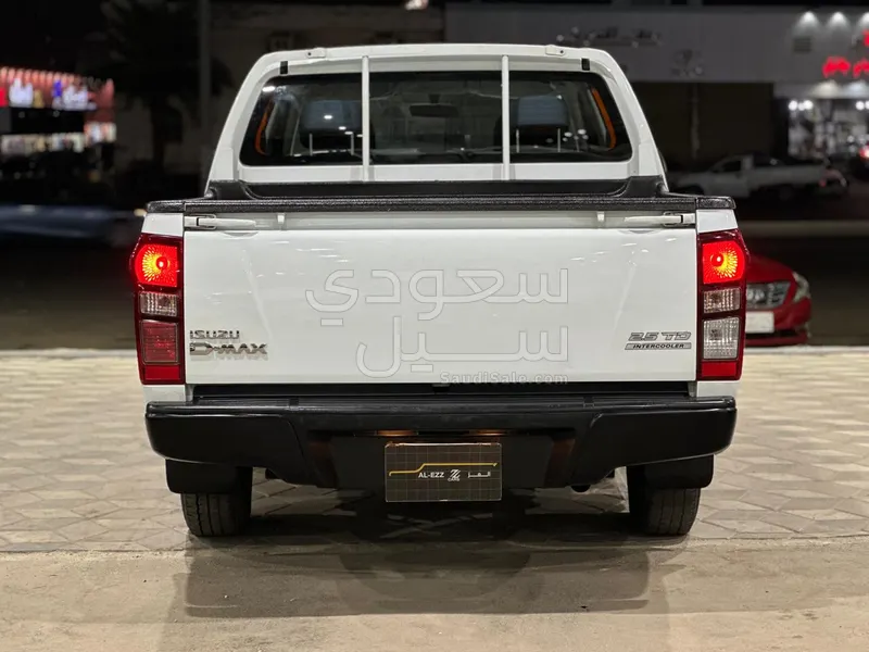 2020 ايسوزو دي ماكس غمارتين