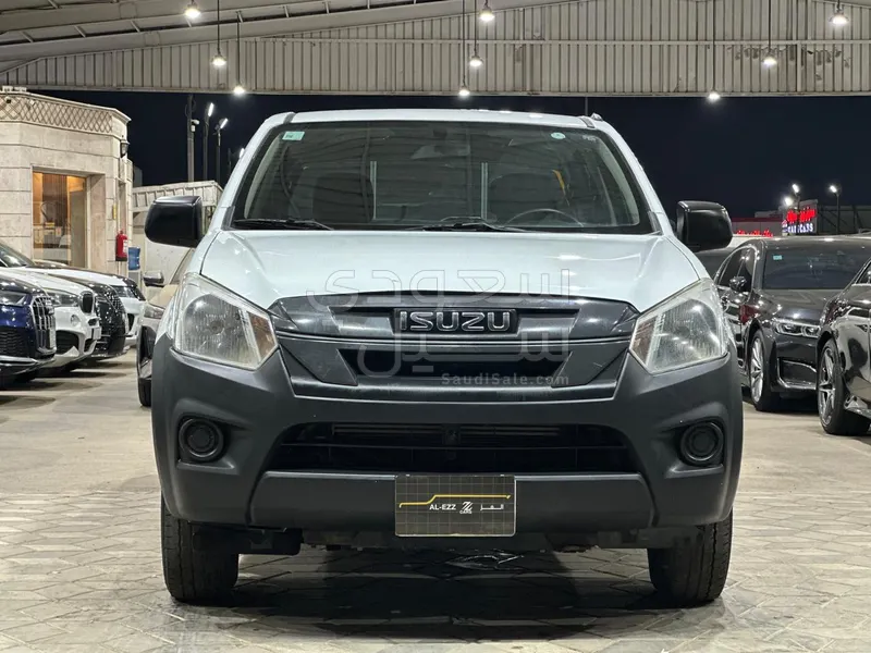 2020 ايسوزو دي ماكس غمارتين