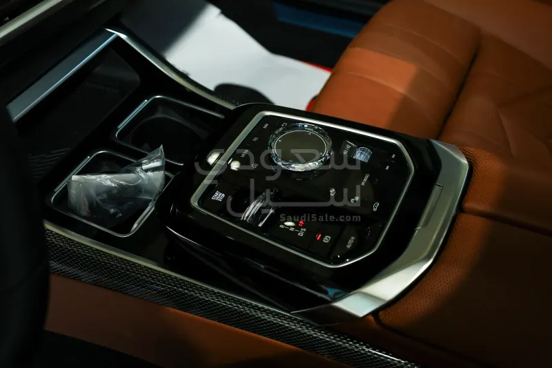 2026 بي ام دبليو الفئة السابعة 735أي