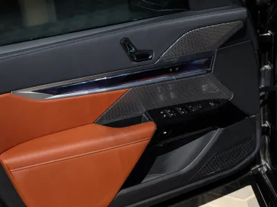 2026 بي ام دبليو الفئة السابعة 735أي