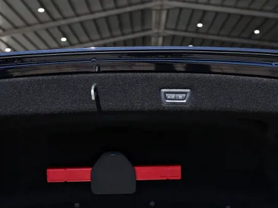 2026 بي ام دبليو الفئة السابعة 735أي