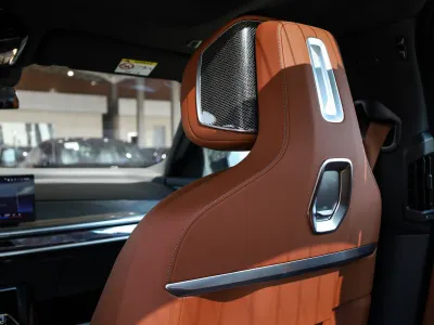 2026 بي ام دبليو الفئة السابعة 735أي