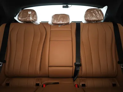 2025 مرسيدس - بنز إي 200