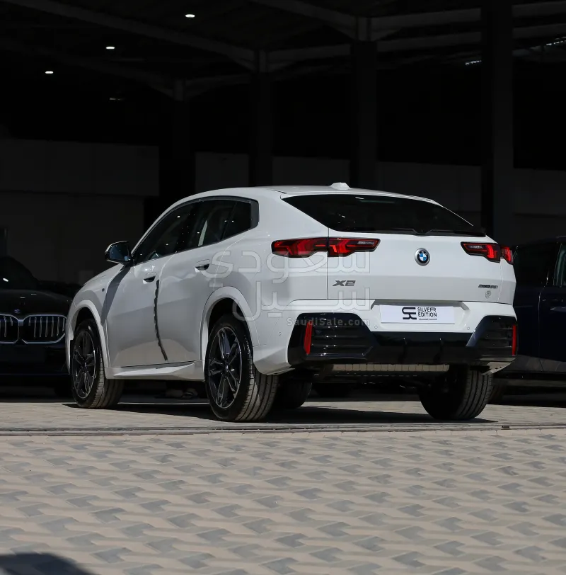 2026 بي ام دبليو الفئة اكس 2