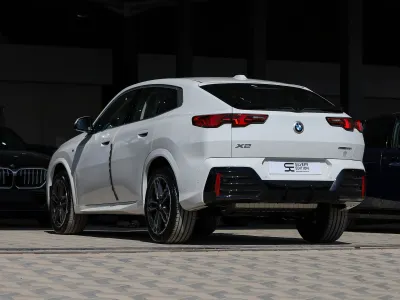 2026 بي ام دبليو الفئة اكس 2