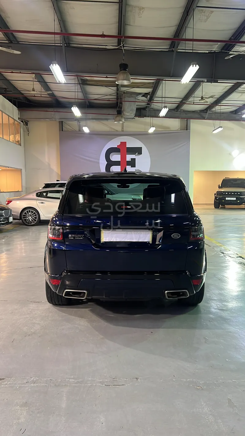 2022 لاند روفر رينج روفر سبورت اوتوبيوجرافي