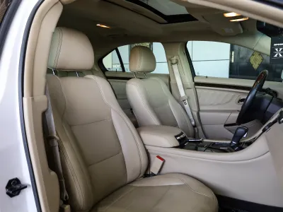 2013 فورد توروس ليمتد