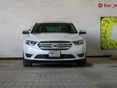 2013 فورد توروس ليمتد