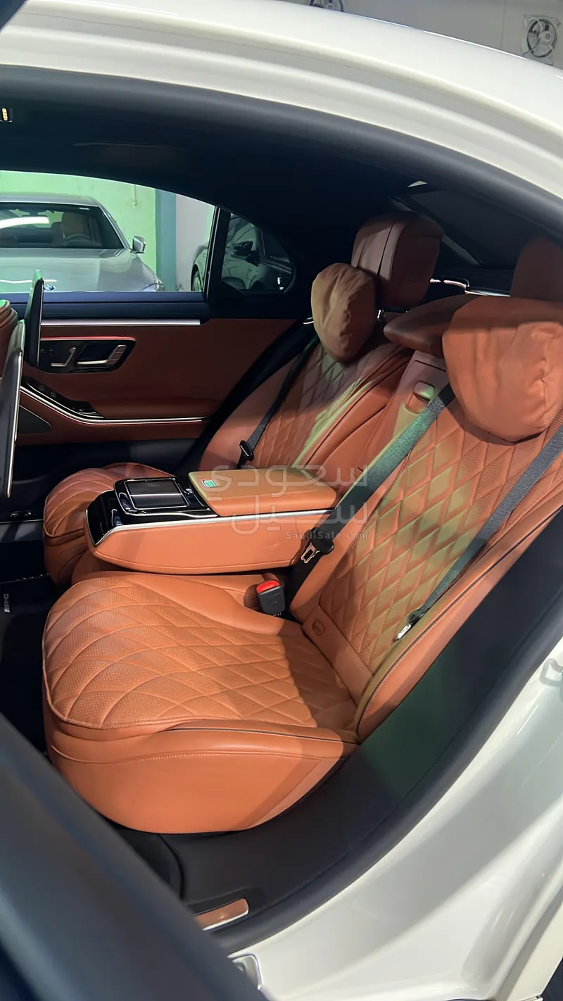 2022 مرسيدس - بنز إس 500 أي إم جي