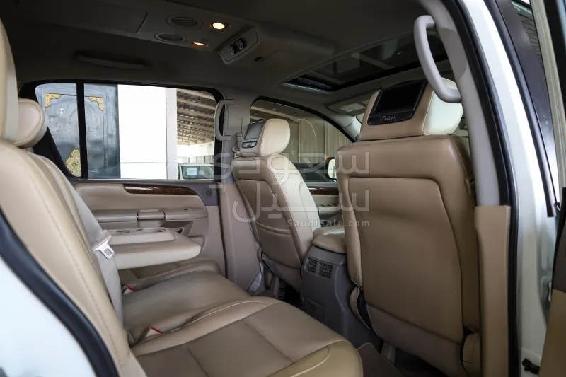 2014 نيسان ارمادا ال اي