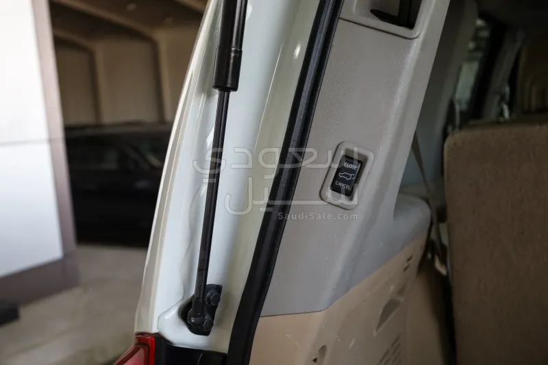 2014 نيسان ارمادا ال اي