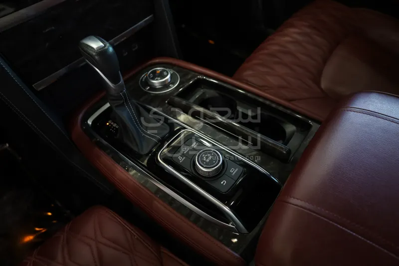 2022 نيسان باترول بلاتينيوم