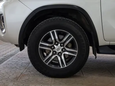 2017 تويوتا فورشنر