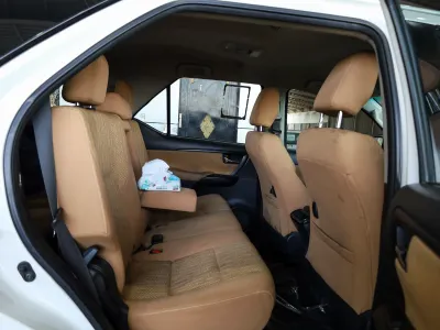 2017 تويوتا فورشنر