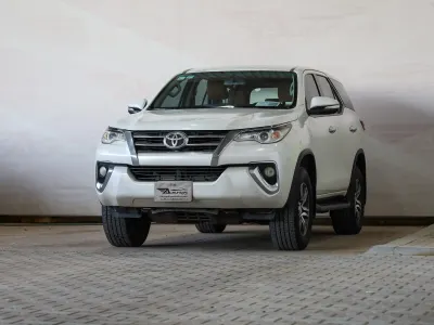 2017 تويوتا فورشنر