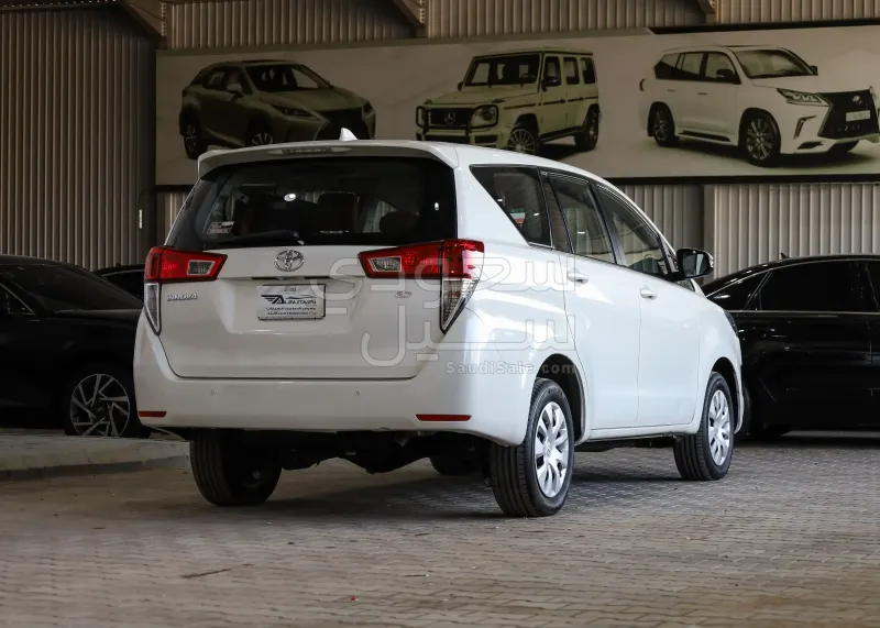 2017 تويوتا ان نوفا