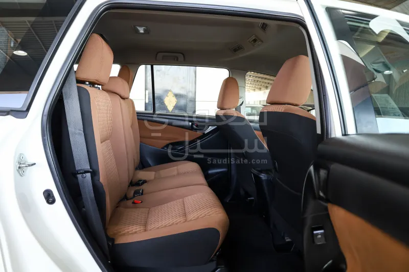 2017 تويوتا ان نوفا