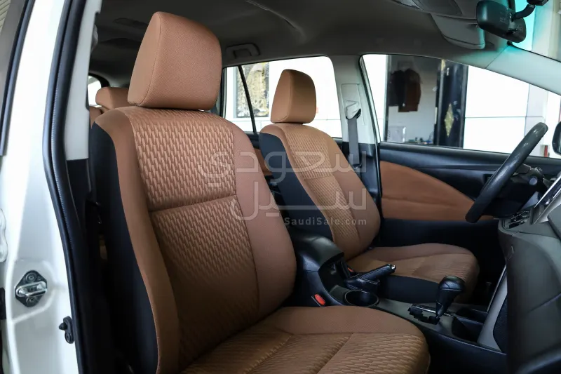 2017 تويوتا ان نوفا