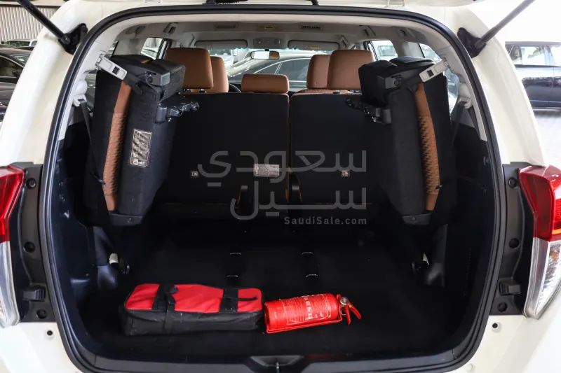 2017 تويوتا ان نوفا