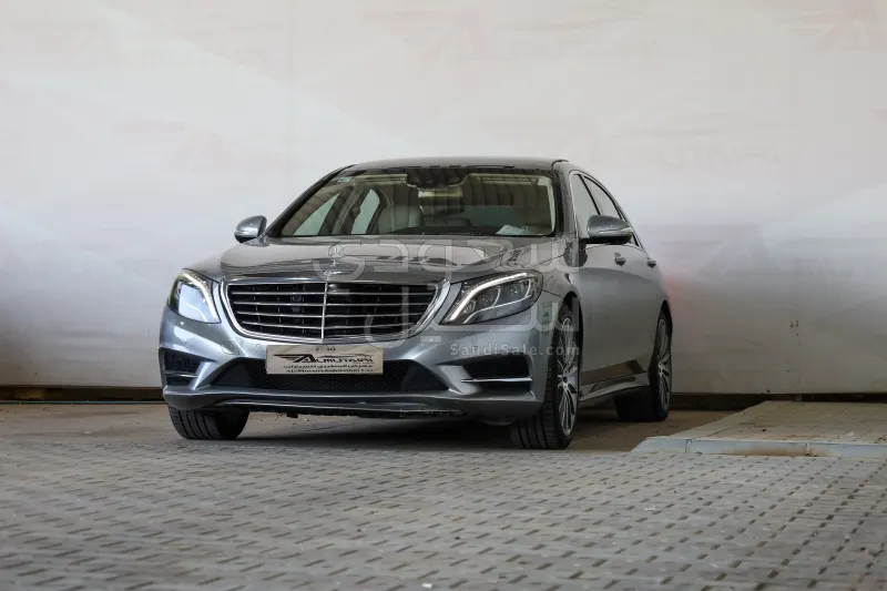 2017 مرسيدس - بنز إس 400