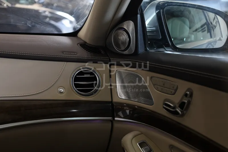 2017 مرسيدس - بنز إس 400