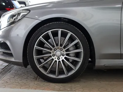 2017 مرسيدس - بنز إس 400