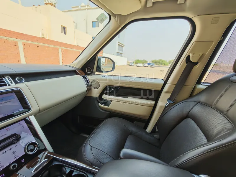 2020 لاند روفر رينج روفر اوتوبيوغرافي