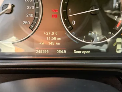 2012 بي ام دبليو الفئة الخامسة 523 أي