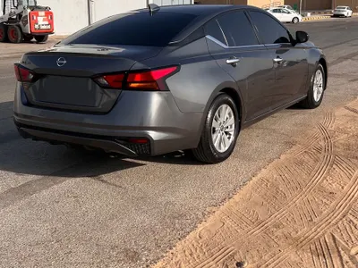 2024 نيسان التيما