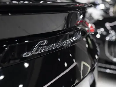 2021 لمبرجيني اوروس