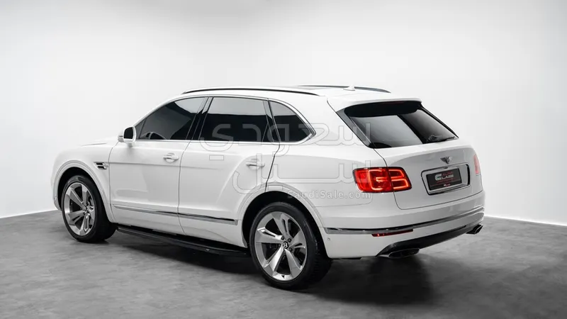 2017 بنتلي بنتايجا