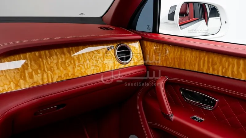 2017 بنتلي بنتايجا