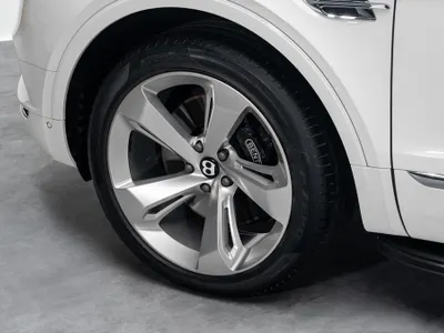 2017 بنتلي بنتايجا