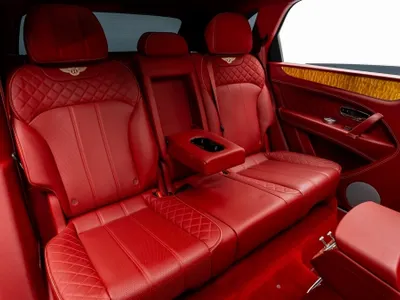 2017 بنتلي بنتايجا