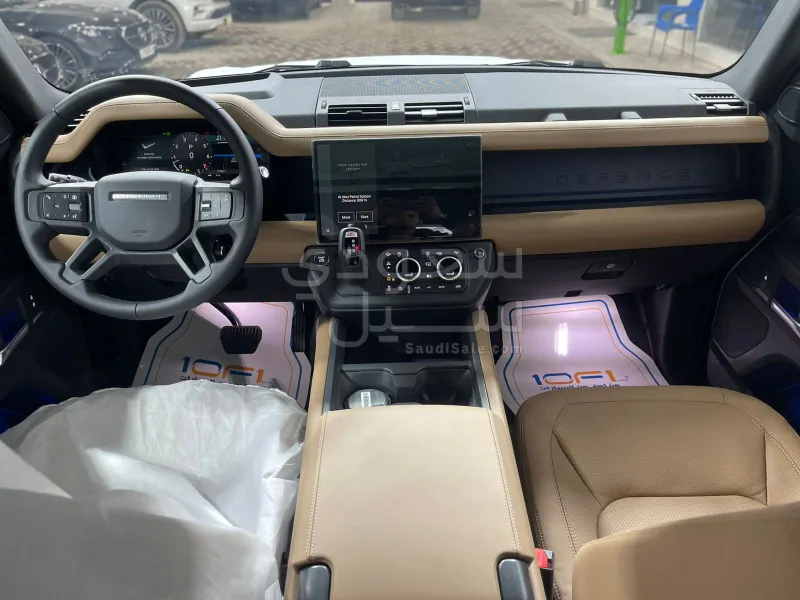 2026 لاند روفر ديفيندر اتش اس اي