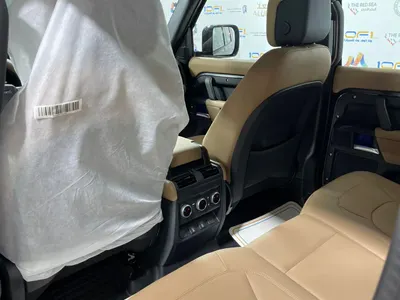 2026 لاند روفر ديفيندر اتش اس اي