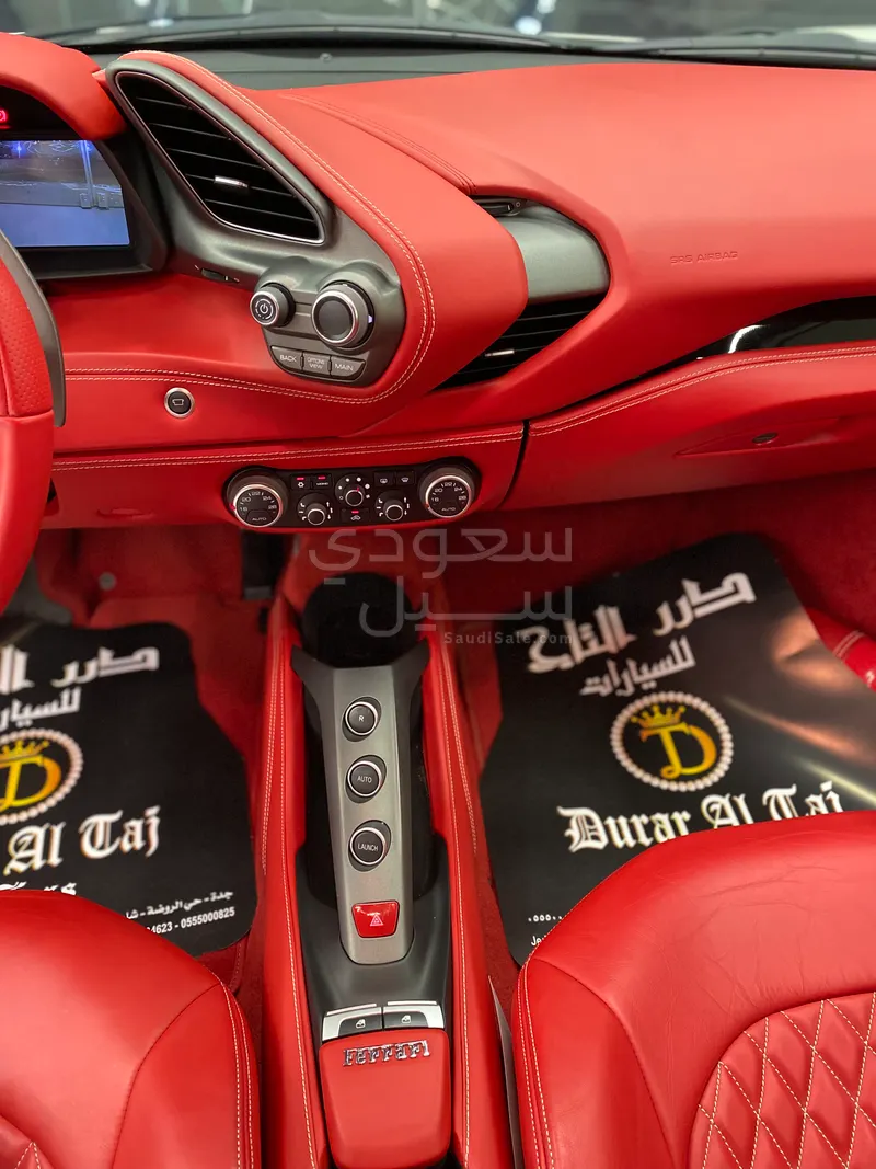 2016 فيراري 488 جي تي بي