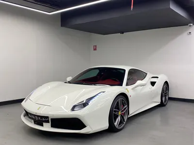 2016 فيراري 488 جي تي بي