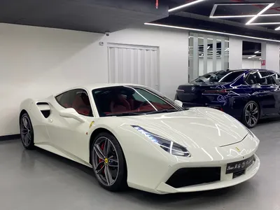 2016 فيراري 488 جي تي بي