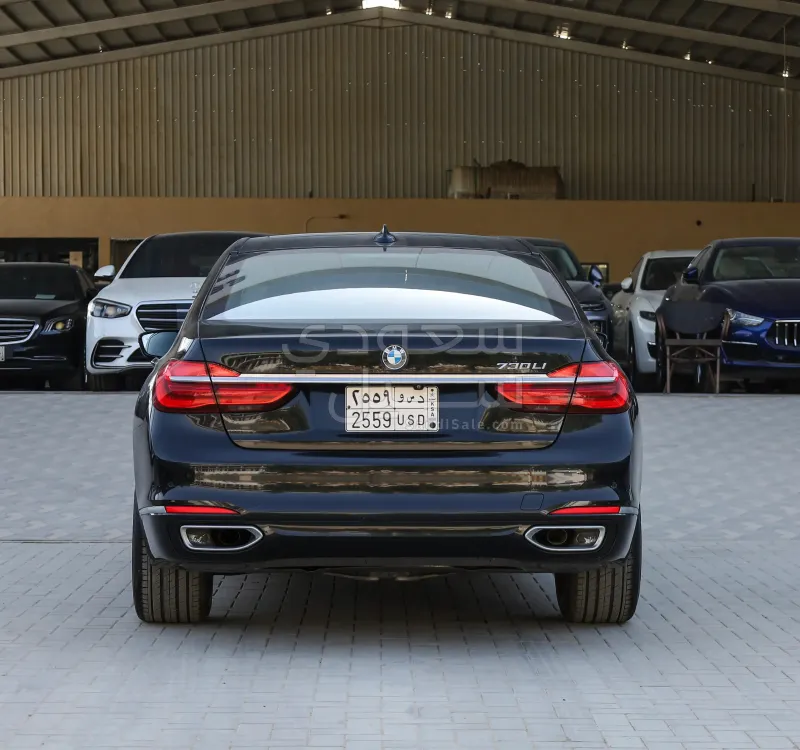 2018 بي ام دبليو الفئة السابعة 730 إل أي