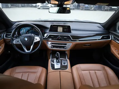 2018 بي ام دبليو الفئة السابعة 730 إل أي