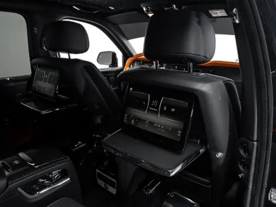 2024 رولز رويس كولينان بلاك بادج