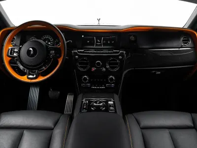 2024 رولز رويس كولينان بلاك بادج