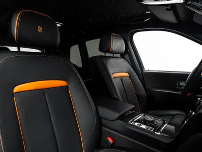 2024 رولز رويس كولينان بلاك بادج