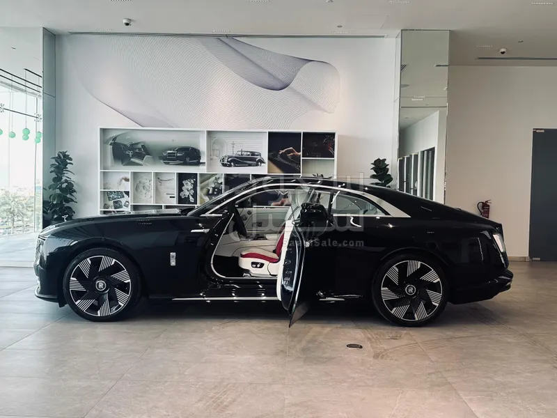 2024 رولز رويس سبيكتر