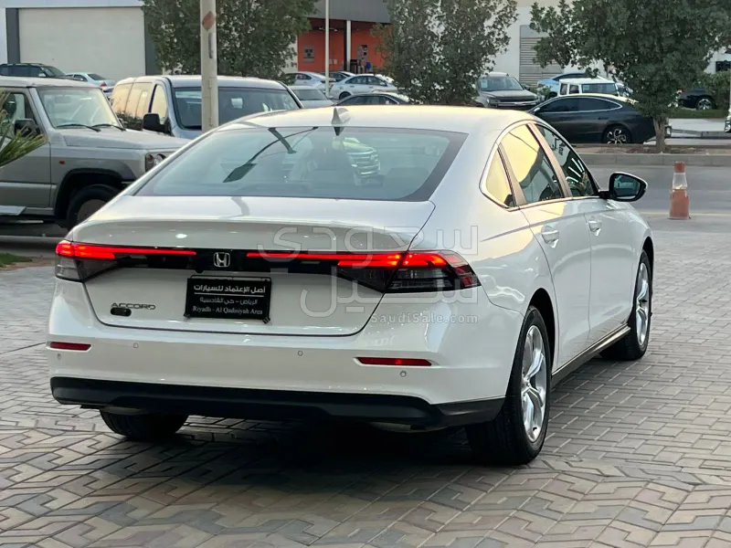 2025 هوندا اكورد