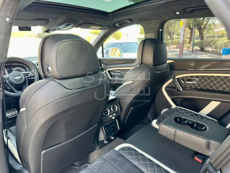 2020 بنتلي بنتايجا سبيد