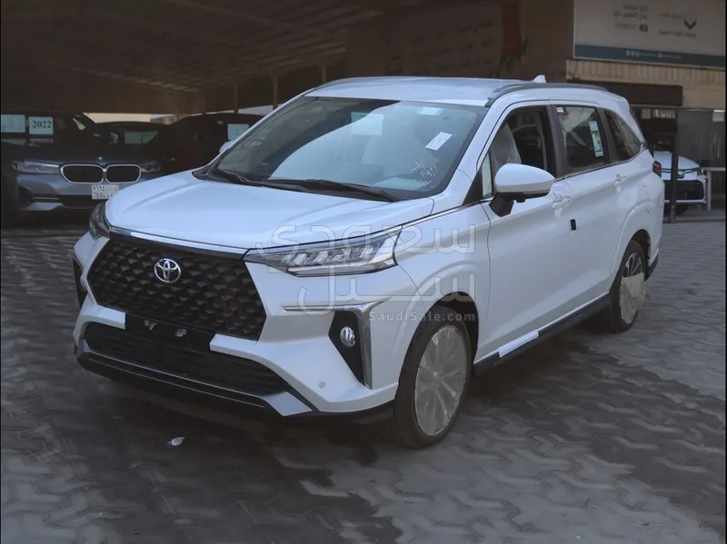 2025 تويوتا فيلوز